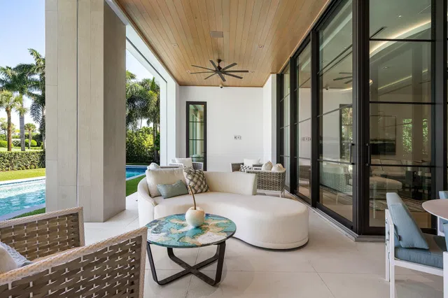 Royal Palm Yacht and Country Club Residence photo 65
