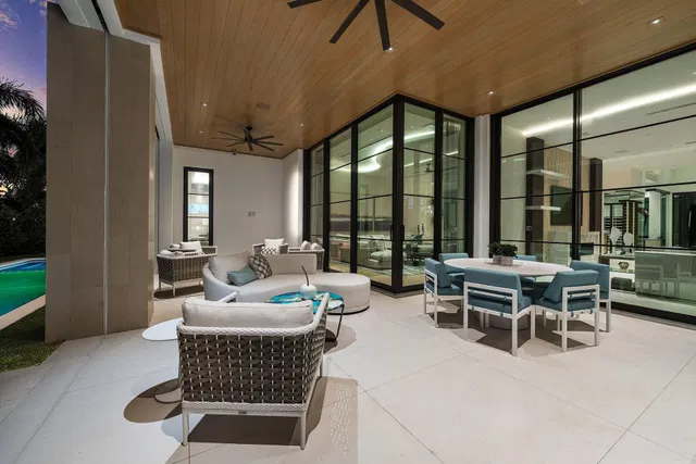 Royal Palm Yacht and Country Club Residence photo 66
