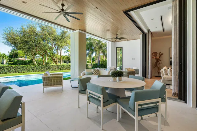Royal Palm Yacht and Country Club Residence photo 69