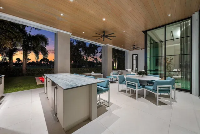Royal Palm Yacht and Country Club Residence photo 71