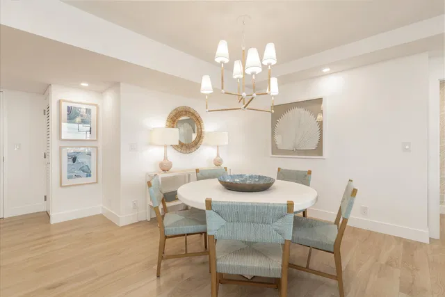 The Meridian Unit 407N photo 13