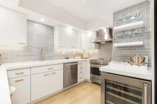 The Meridian Unit 407N photo 16