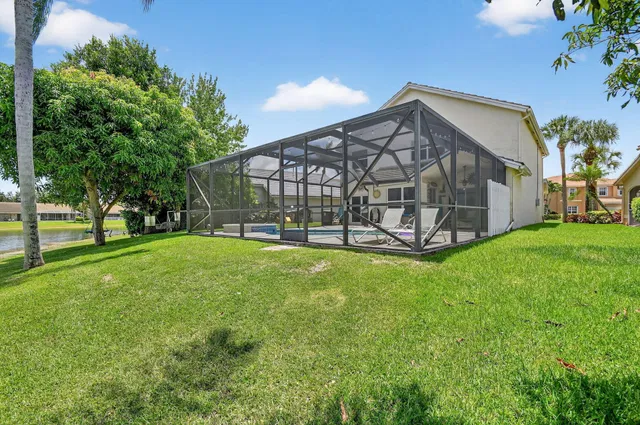  Residence photo 24