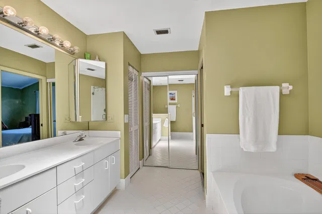  Residence photo 38