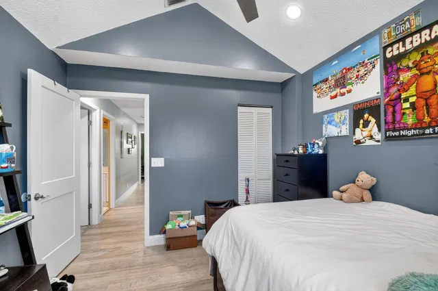  Residence photo 43