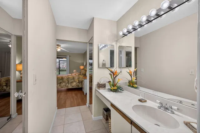  Unit F photo 29