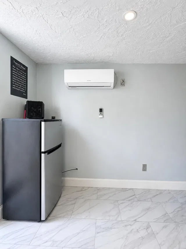 Residence photo 9