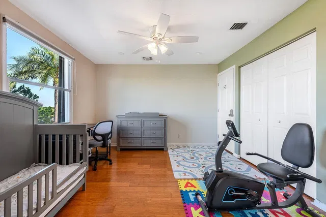 Residence photo 22