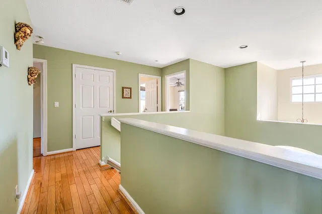 Residence photo 26