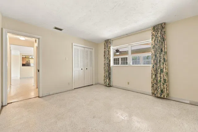 Residence photo 47