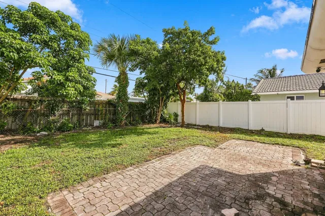 Residence photo 62