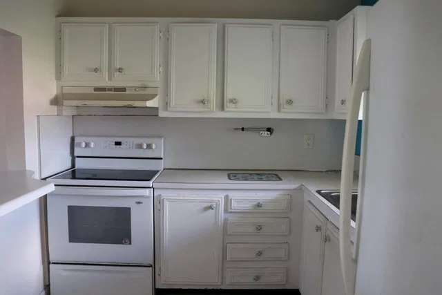 Unit Apt 315 photo 2