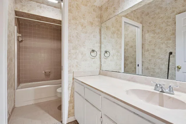Residence photo 25