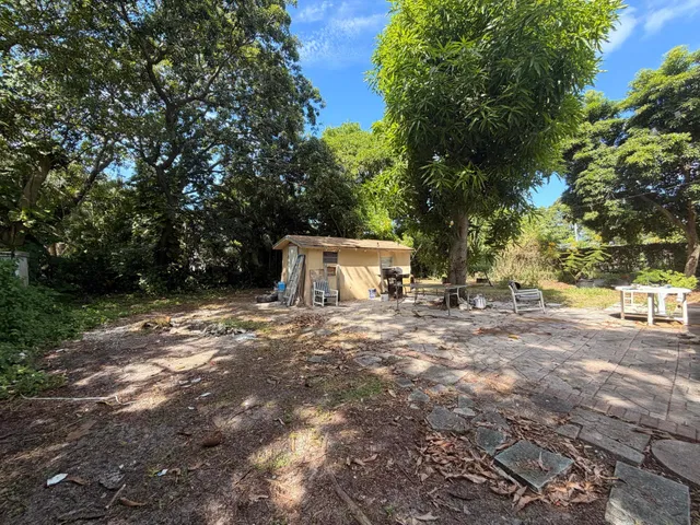 Residence photo 6