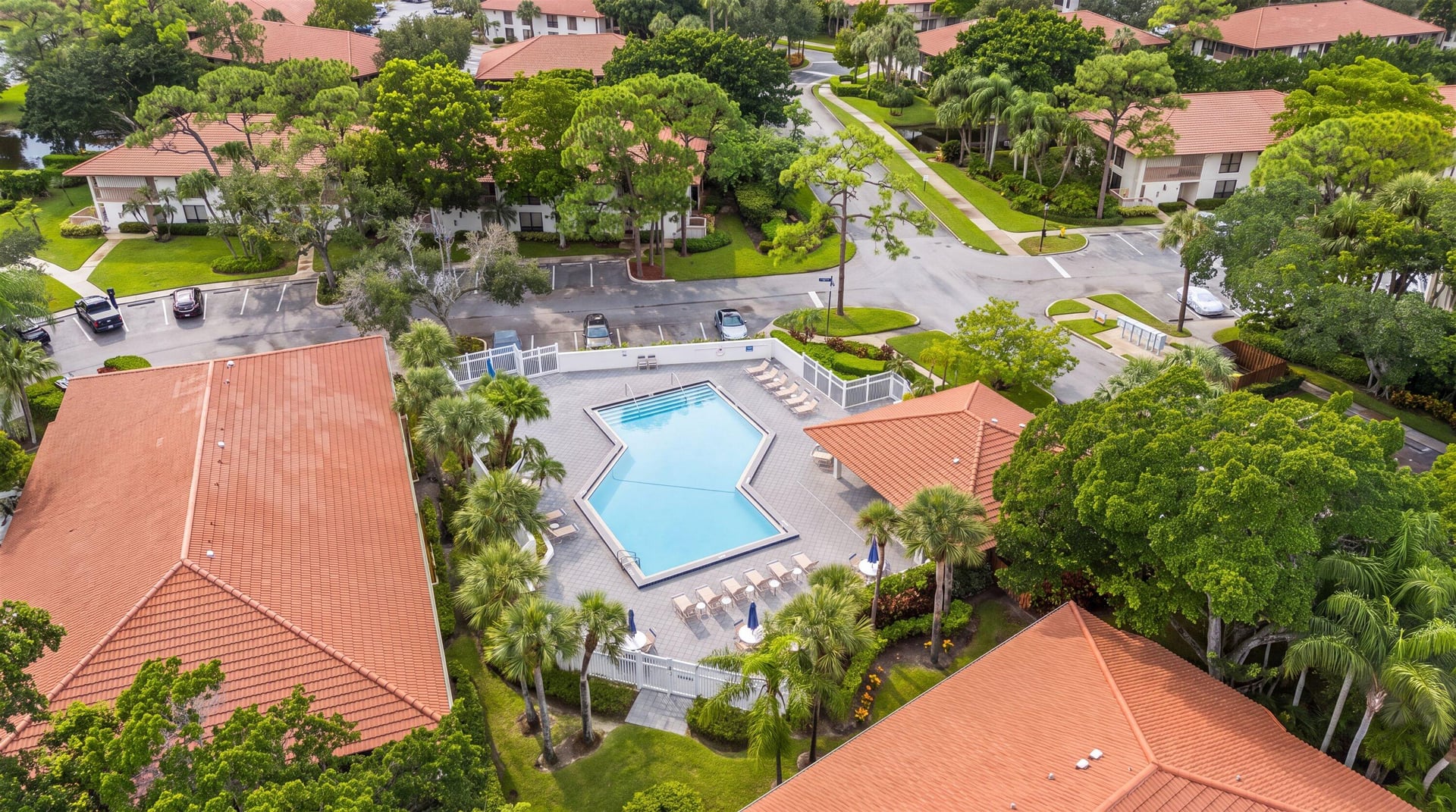 PGA National Palm Beach Gardens Residence photo 29
