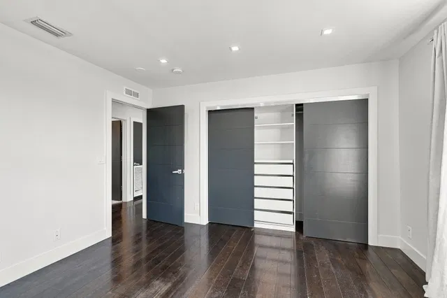 Residence photo 28