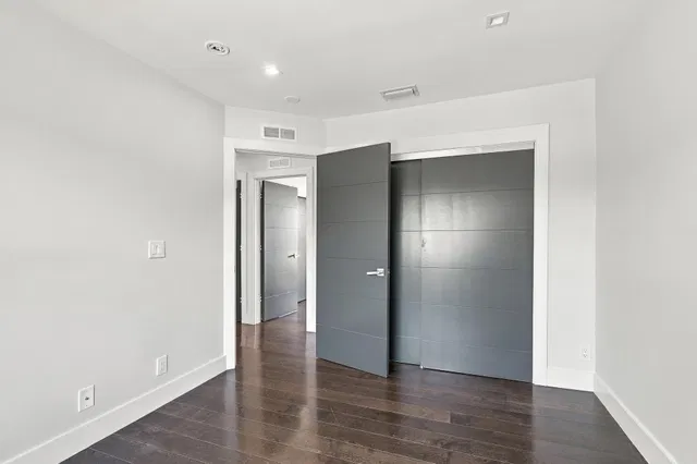 Residence photo 30