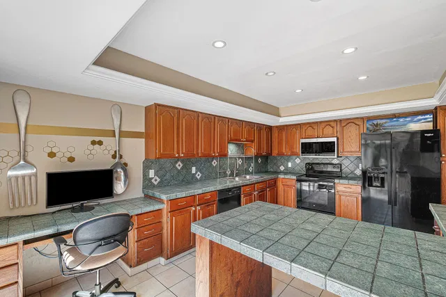 Residence photo 17