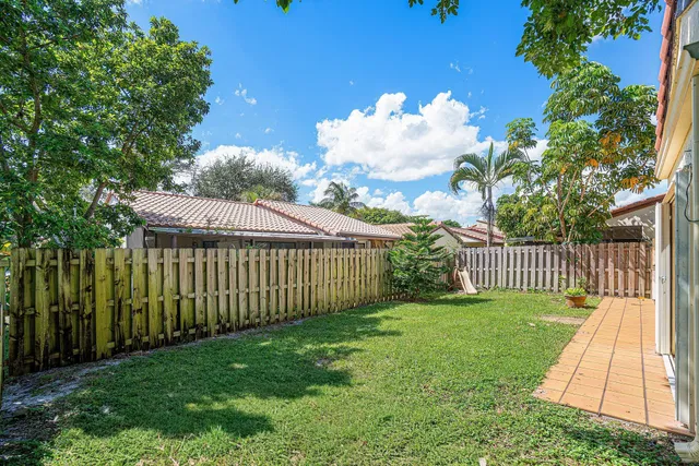 Residence photo 35