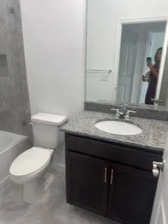 Unit 4236 photo 38