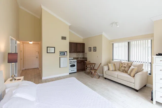 Tennis Lodges Wellington Unit 500 photo 3