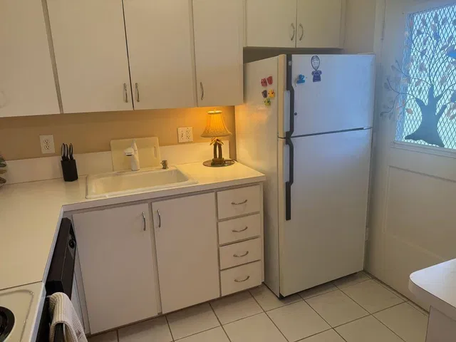 Unit Apt 329 photo 3