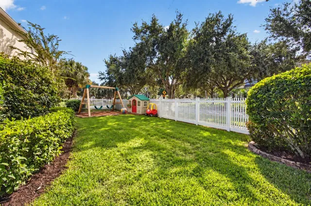 Mallory Creek Abacoa Residence photo 5