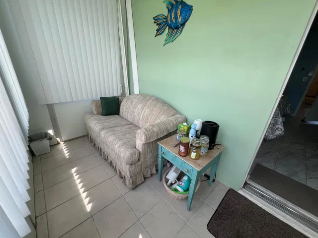 Residence photo 21