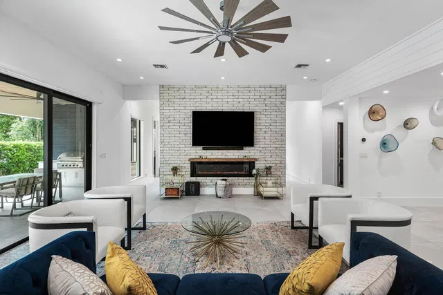 Residence photo 10