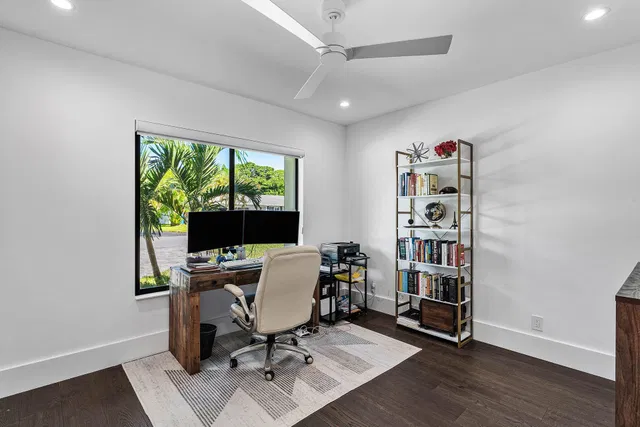 Residence photo 45