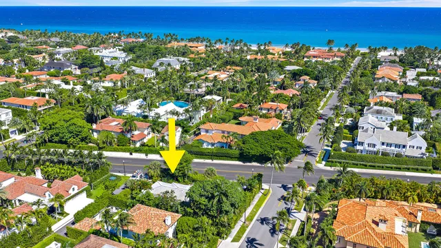 In-Town Palm Beach Residence photo 2