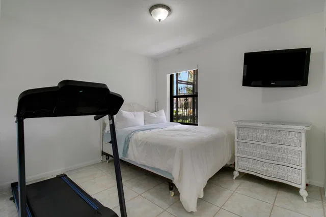 Residence photo 23