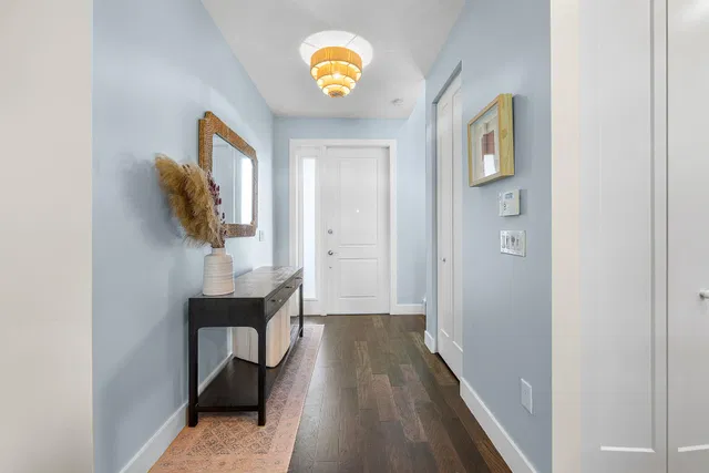Residence photo 8
