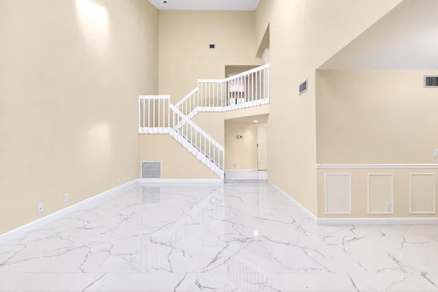 Residence photo 6