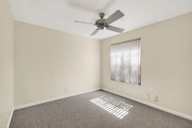 Residence photo 41