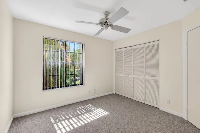Residence photo 43