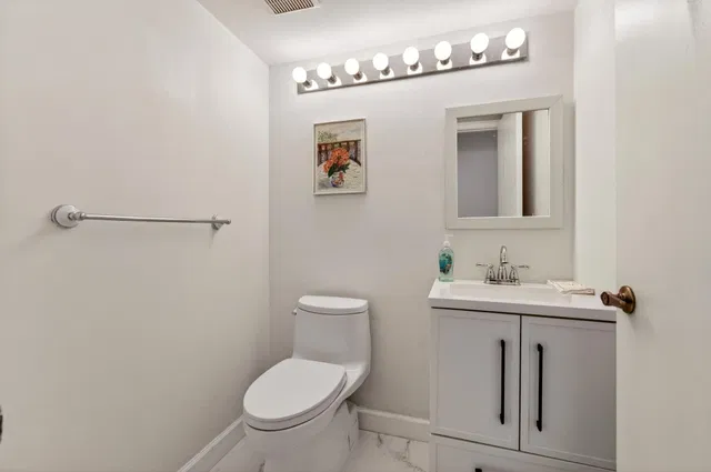 Residence photo 50