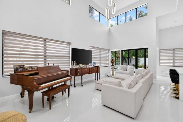 Residence photo 11