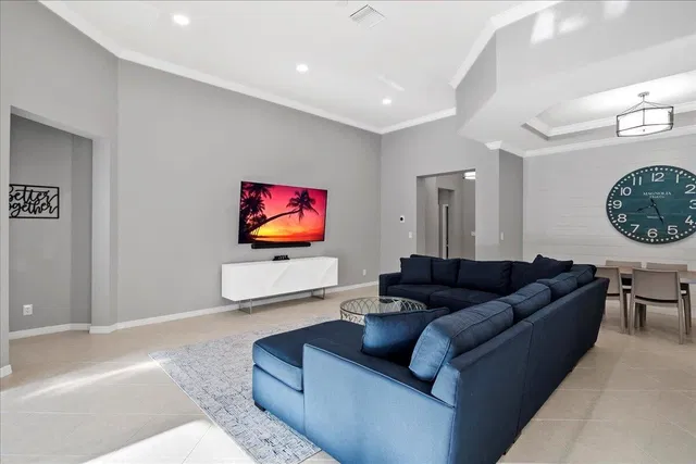 Residence photo 6