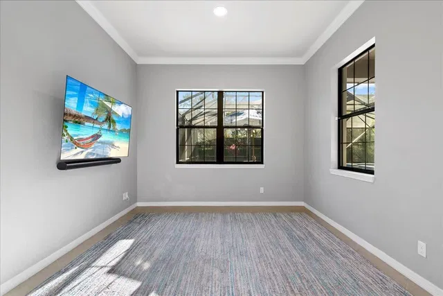 Residence photo 10
