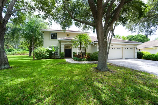 Residence photo 2