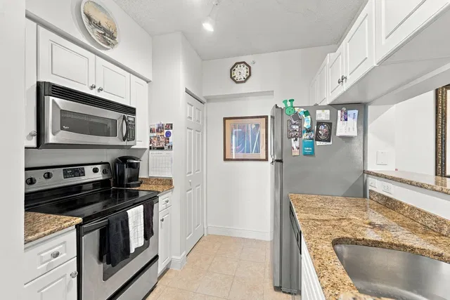 Residence photo 7