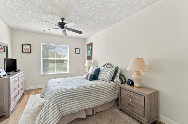 Residence photo 11