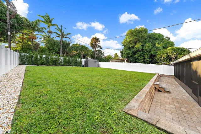 West Palm Beach Residence photo 25