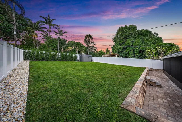 West Palm Beach Residence photo 26