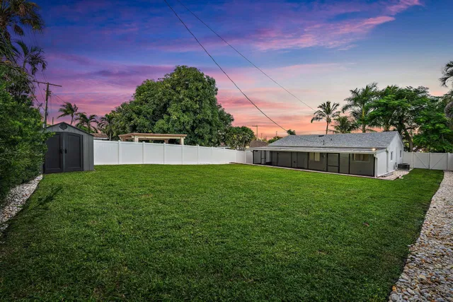 West Palm Beach Residence photo 27