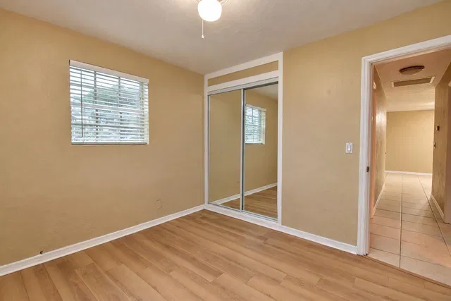 Residence photo 11