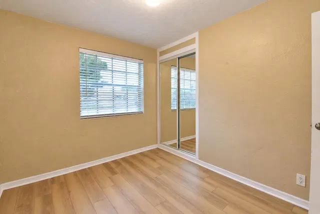 Residence photo 13