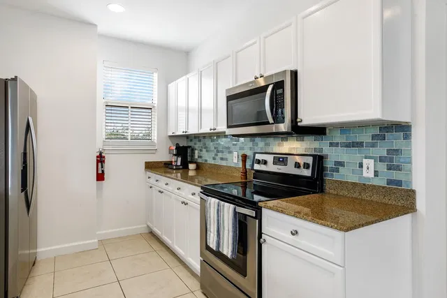 Flagler Landing Unit 306 photo 8