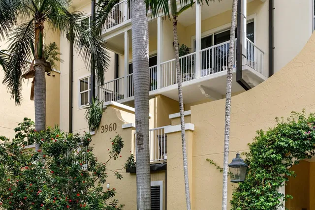 Flagler Landing Unit 306 photo 24